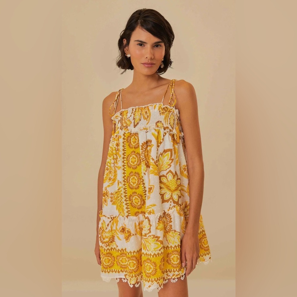Caroline Constas Cream and Yellow Smocked Detail Dress Size Médium